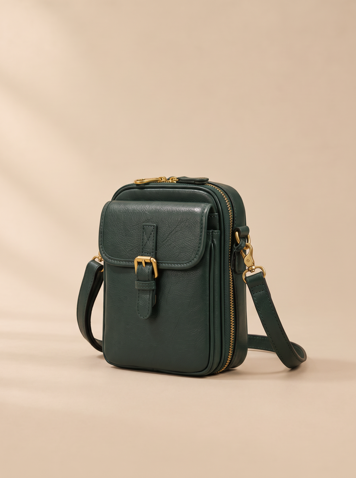 Naya Crossbody Tas, donkergroen, schuin van voren