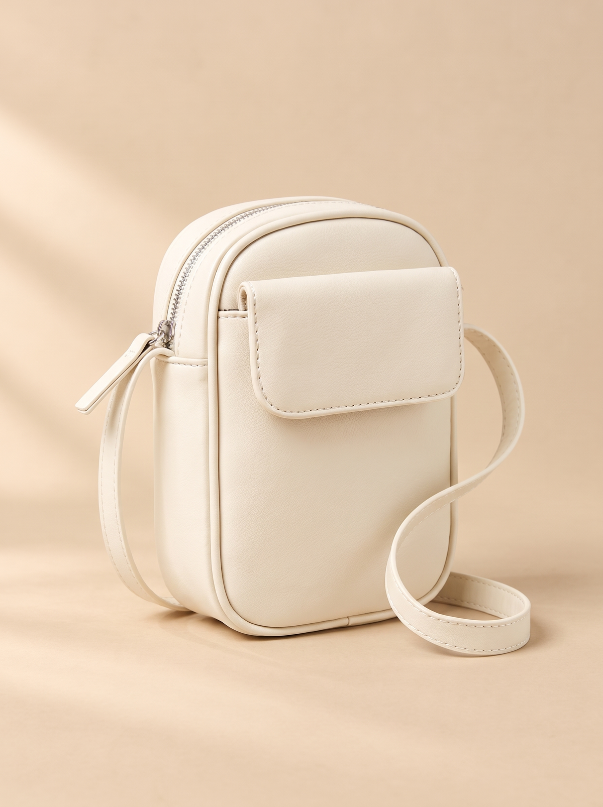 Aphrodite Crossbody Tas, wit, schuin van voren