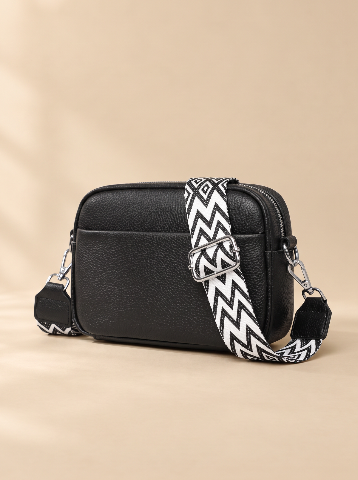 Nemesis Crossbody Tas